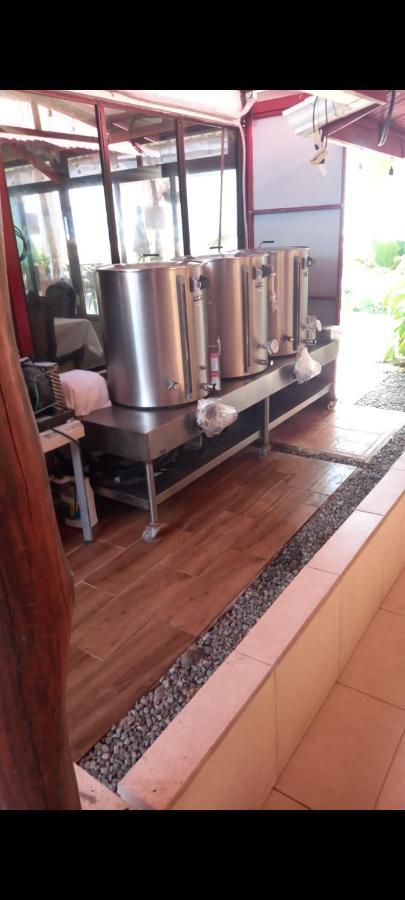 Hotel La Cueva Limon Ngoại thất bức ảnh